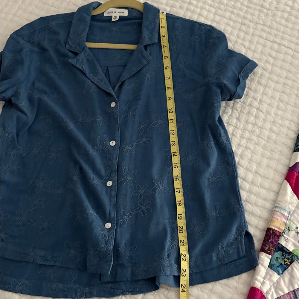 Cloth & Stone Blue Floral embroidered Button Down Shirt - Picture 8 of 10